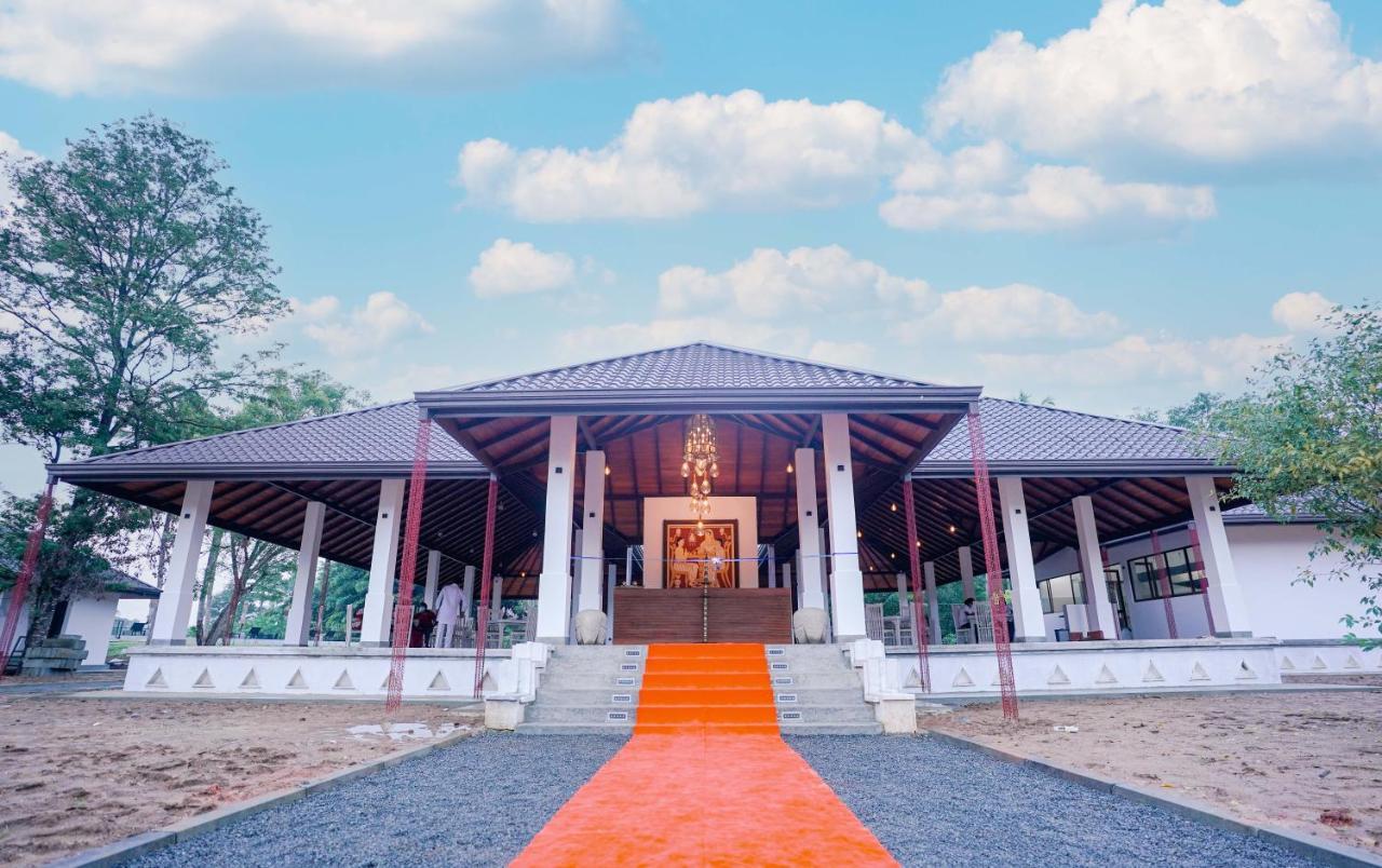 Miracle Resorts & Villas Polonnaruwa Ngoại thất bức ảnh