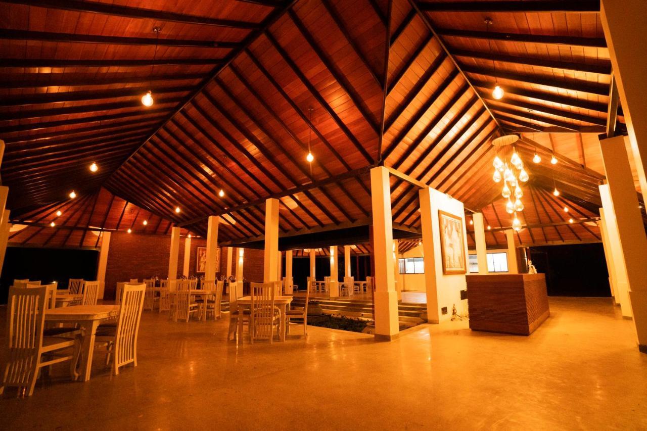 Miracle Resorts & Villas Polonnaruwa Ngoại thất bức ảnh